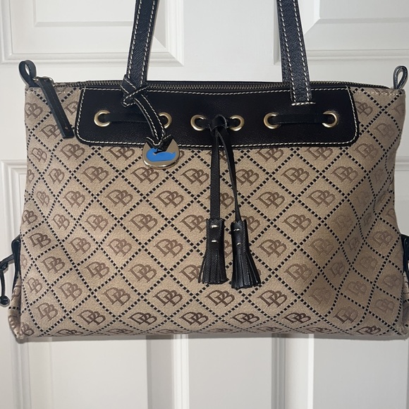 EUC Dooney & Bourke canvas tan & brown tote. - Picture 2 of 16